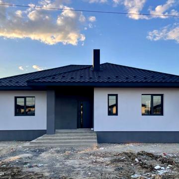 Продаж окремостоячого будинку в с.Струмівка