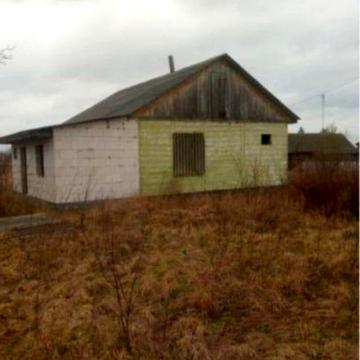 Продам хату в селі Пеньків