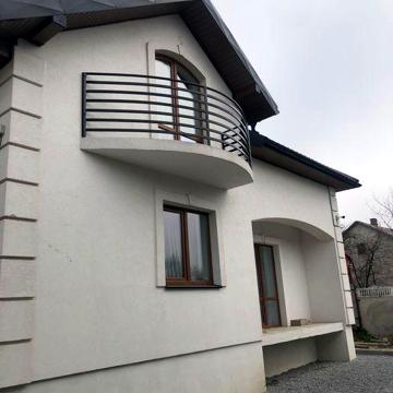 Продам цегляний новий будинок у місті Рава Руська