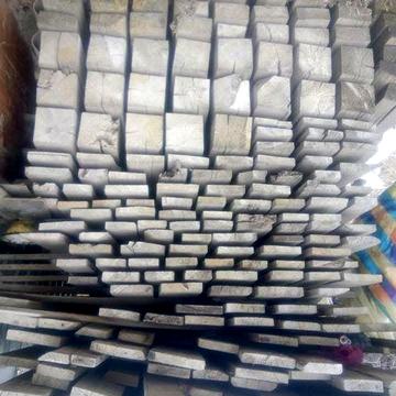 Продам будинок з буд матеріалами