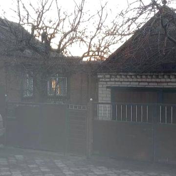 Продам будинок на вулиці Лобачевського