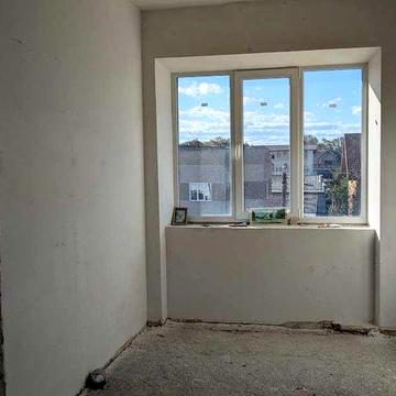 Найдешевша здана 2 км квартира на 3 поверсі!