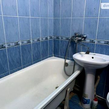 Продаж 1к Квартира Електровозна вулиця