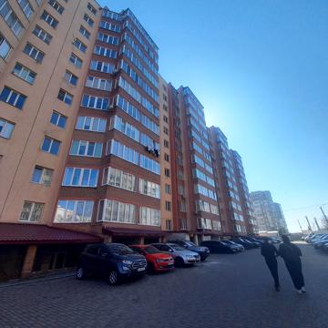 Богдана-Ігора Антонича вул., 5а