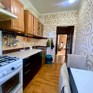 Продаж 2 кімнатної сталінки, Металургів(проспект Соборний) 213-088-582