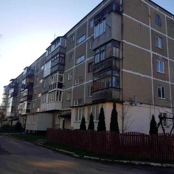 2-х кімнатна квартира, м. Камянка-Бузька