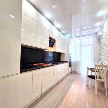 Продам велику 1к квартиру, 51кв.м., з якісним ремонтом! Драгоманова 2А