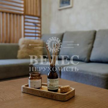 Юлії Здановської вул. (Ломоносова), 46/1