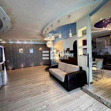 Продам 3 кімн. квартиру на вул. Сомівська, 12Б.