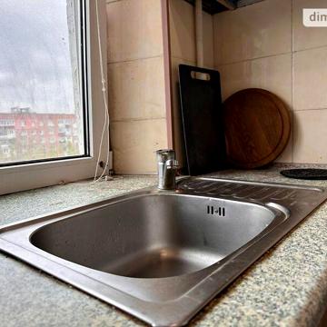Продаж 1к Квартира Сонячна Набережна (Малиновського Маршала) вулиця