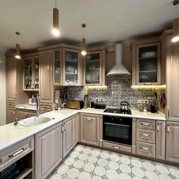 Большая 4к в новом доме ра Водопроводной