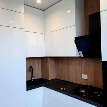 Продам 2 кв VIP класса АО сталинка пр-ктСвободы 60000$