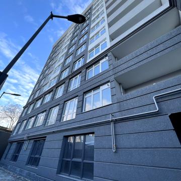 Балківська вул., 42
