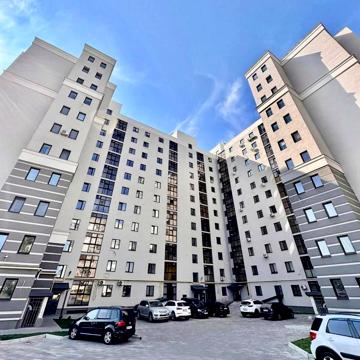 Збройних Сил України вул. (Інтернаціоналістів), 1
