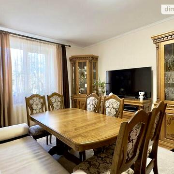 Продаж 3к Квартира Незалежності (Горького) вулиця