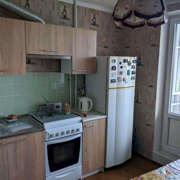 Без %  2 кімнатна з великою кухнею Березняки Лівобережна
