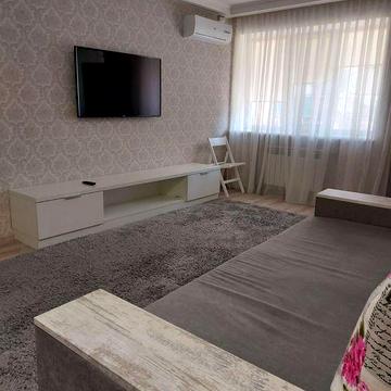 Євродвушка Данченко до літа