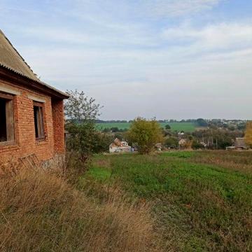 Продам житловий будинок, м. Жашків, Черкаська обл., вул. Чуйкова, 52.
