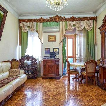 Оренда 2-кімнатної квартири по вул. Б.Хмельницького