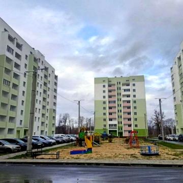 Миру вул., 47