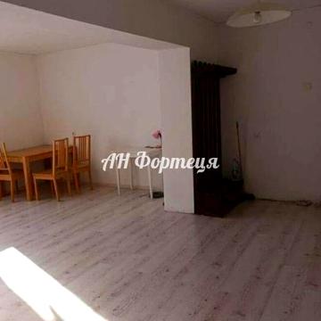 Продаж 3 кімнатної квартири по вул. Володимирській