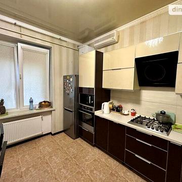 Продаж 3к Квартира Хвойний провулок