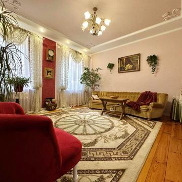 Вишукана СТАЛІНКА в ЦЕНТРі міста, 4 кімнати, 96м2, ремонт  VS