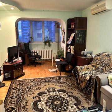 Запорізьке шосе, 40