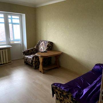 Продам 2-кімнатну квартиру ,Центр міста,біля сільпо