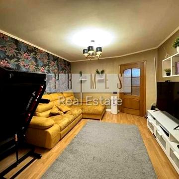Продаж 4к квартири, вул. Августина Волошина, 2А, Караваєві дачі