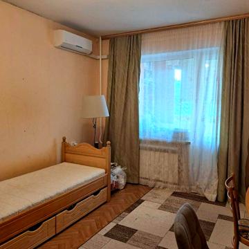 Продажа 3к.квартира ,Троєщина,вул.Радунська,ремонт!