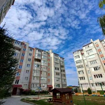 3 кім на Микулинецькій в новобудові