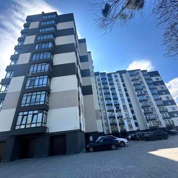 Продаж ексклюзивної квартири на березі міського озера ЖК Озеро