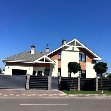 Продаж 4к Дім Харківська вулиця