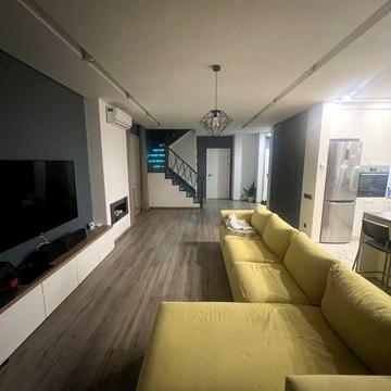 Без комісії Дворівнева 132 м2 5-кім. квартира в ЖК Петрівський Квартал ЖК Петрівський Квартал
