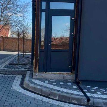 Продаж двушки в Теремнівському маєтку