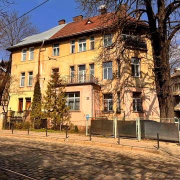 Продаж 4 кімнатної квартири, Австрійський будинок, вул. Котляревського