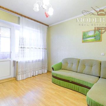 Продаж 3к квартири вул. Ревуцького 7
