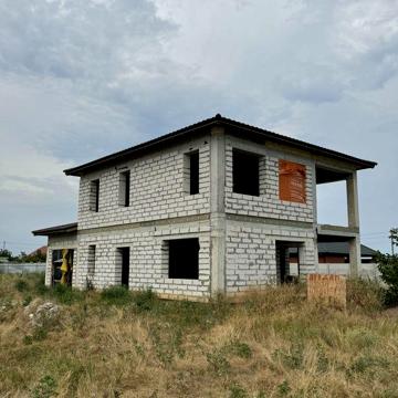 Продам будинок в коасивому місці