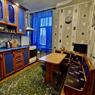 Продаю 3 х комнатную квартиру в ЦЕНТРЕ/ М. Морская/ СЕРТИФИКАТ