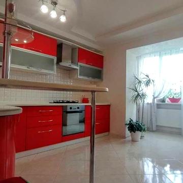 Оренда 3 кімнатної квартири 103 кв.м. по вулиці Грушевського