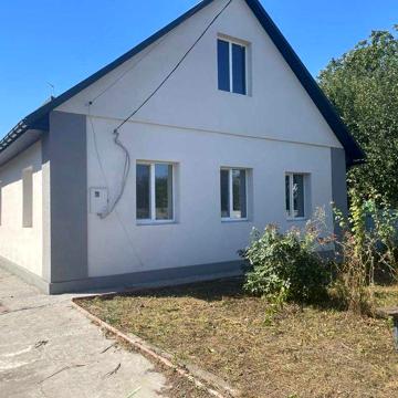 Продається будинок в прекрасному місці