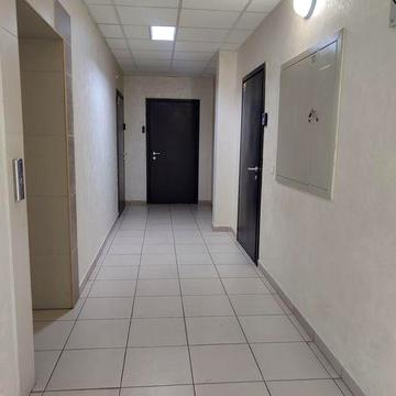 Сдам ЖК Жукоффский 2-х ком. Общ. 50 м. кв. /3-й этаж/Центр/Нагорка