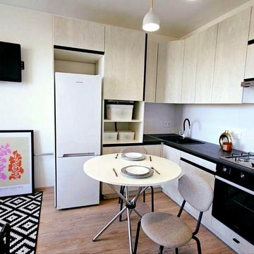 Новий ремонт!Середній поверх!Газ!Газ!БЕЗ КОМІСІЇ!