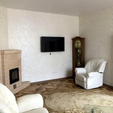Здається двухкімнатна квартира вул.Украінська(центр)