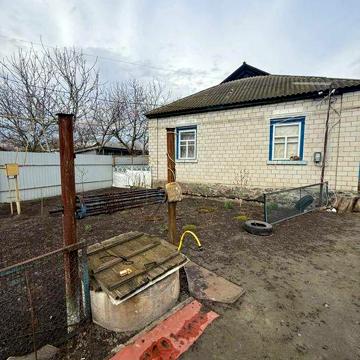 Продається будинок в Любарці