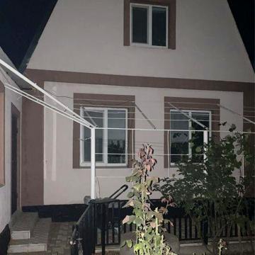 Дiм зі своєю скважиною