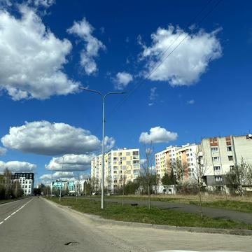 Карла Мікльоша вул., 33