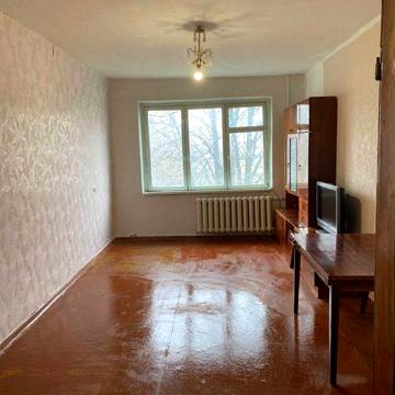 Продам квартиру на 4 микрорайоне