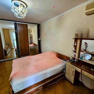 Михайла Гришка вул., 8Б